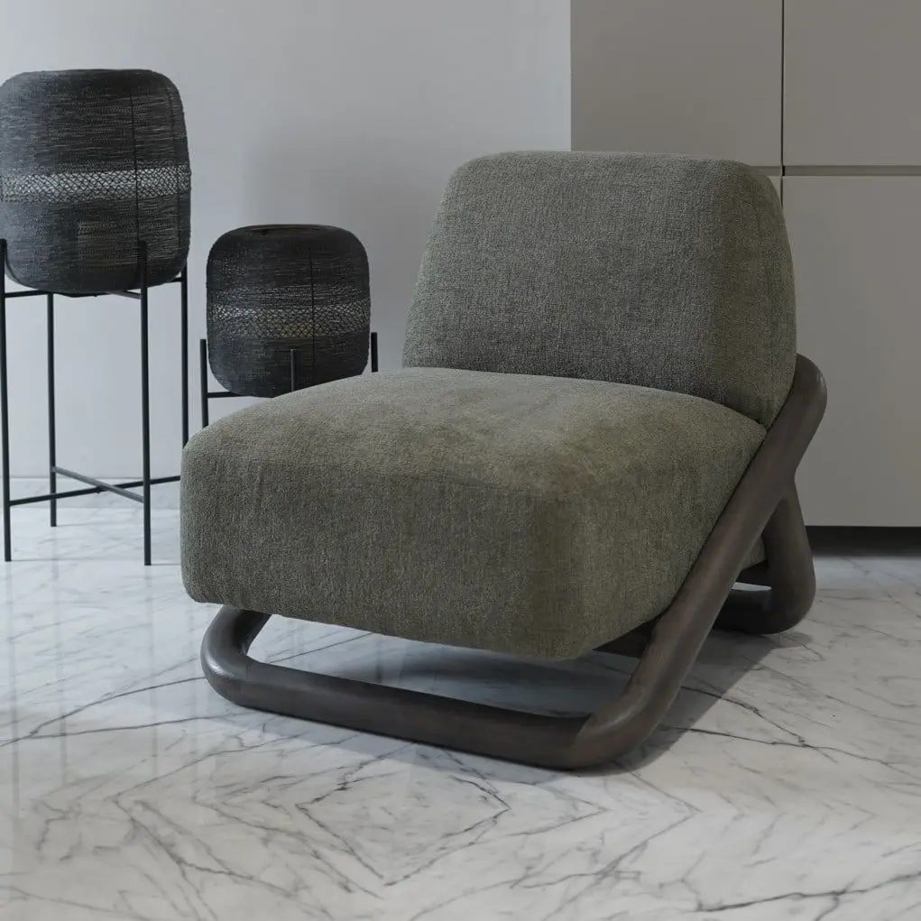 Osimiri Furniture Studio project photo